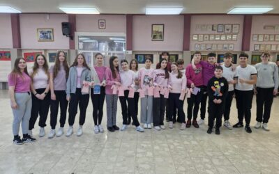 Dan ružičastih majica u 8.b razredu 