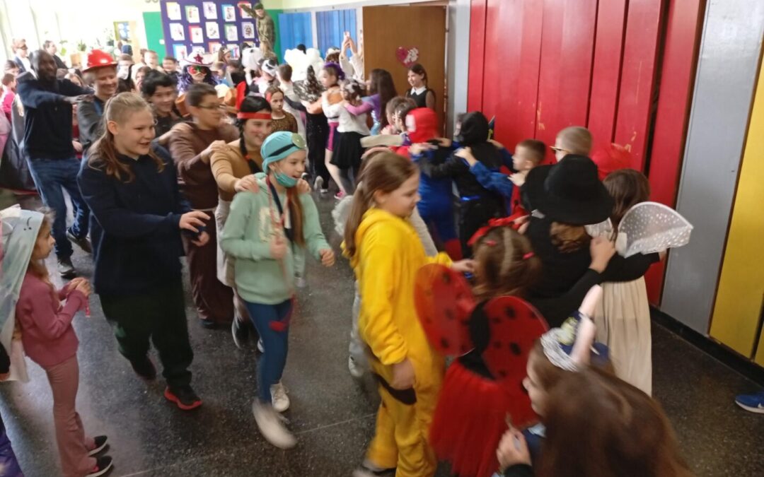 Maškare u matičnoj školi